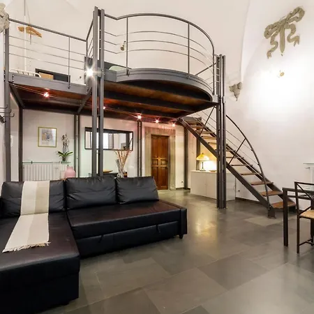 Pepi Loft In A Historical Building * Florence