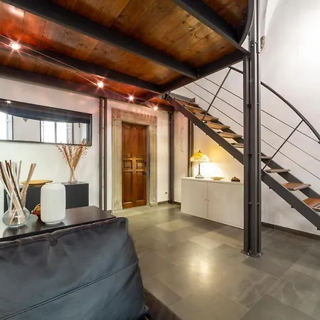 Pepi Loft In A Historical Building